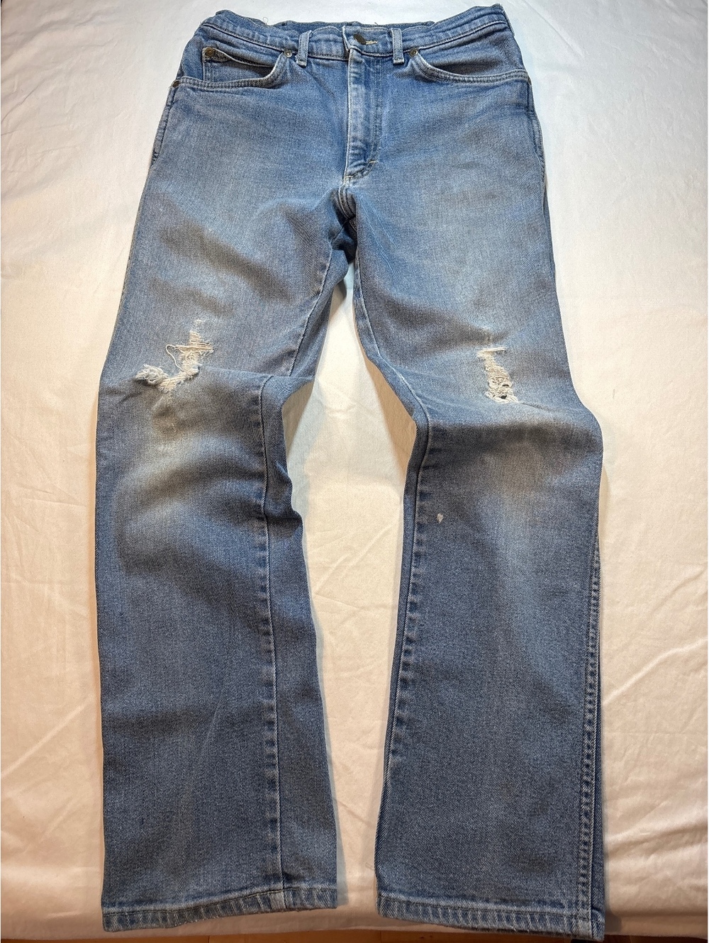 Vintage 1990’s LEE Jeans Y2K Made In USA Distressed Size 32/32